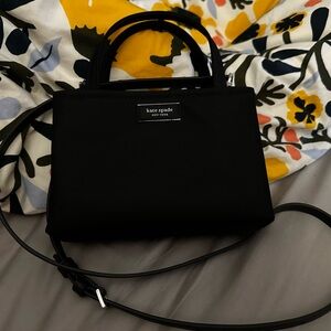 KL193 Kate Spade Sam Icon Mini Tote Negro